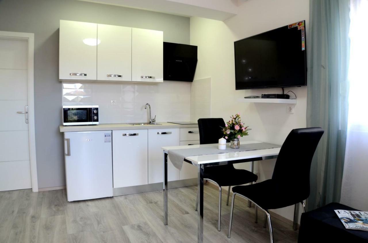 Apartments La Luna Zadar Extérieur photo